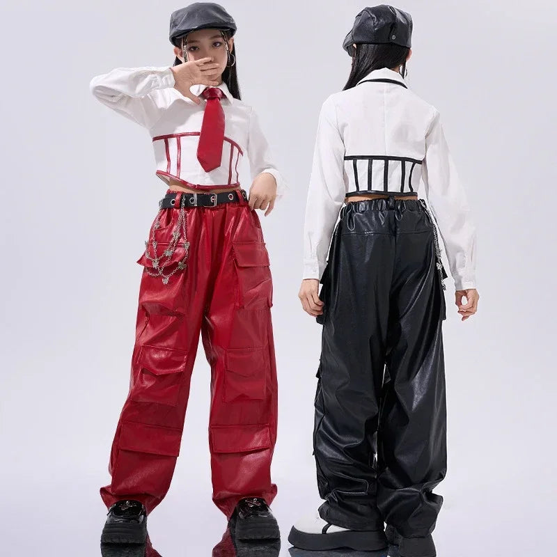 Hip Hop Dans Kostümü – Deri Görünümlü Geniş Paça Pantolon ve Korse Detaylı Gömlek Takımı