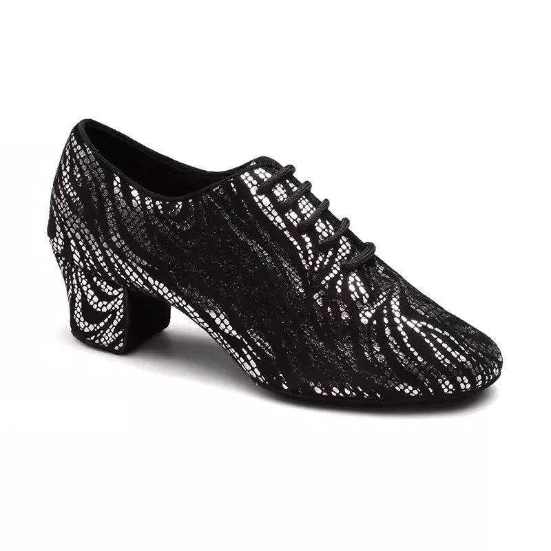 Parıltılı Latin Dans Ayakkabısı – Işıltını Sahneye Taşı