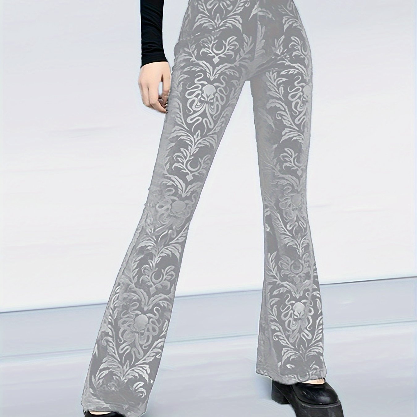 Yüksek bel kadife flare pantolon 🕊️✨ Vintage doku, güçlü duruş!